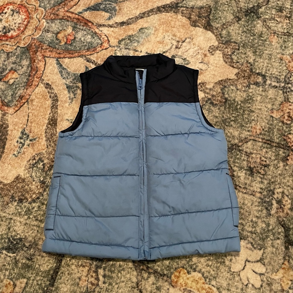 Crown & Ivy Kids Two-Tone Puffer Vest